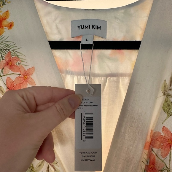 Yumi Kim White Floral Long Sleeve Dress - Picture 4 of 8